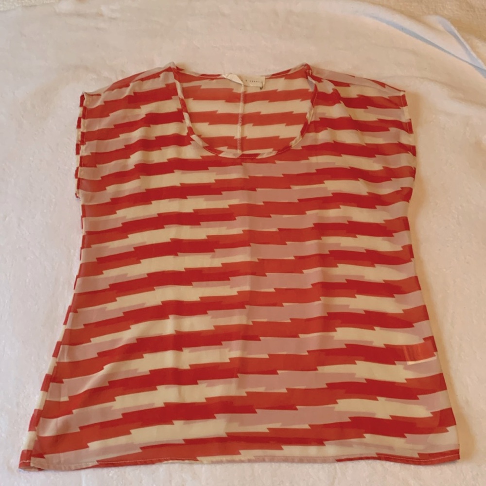 Peaches & Cream brand sheer summer blouse with cap
Sleeves